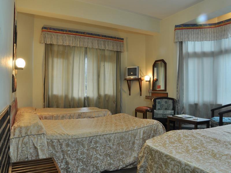 Hotel Meera Pokhara Eksteriør bilde