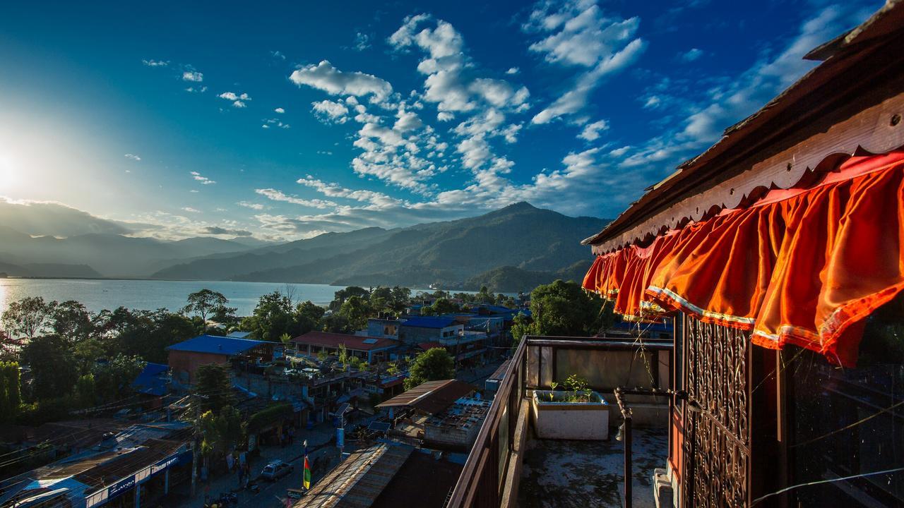 Hotel Meera Pokhara Eksteriør bilde